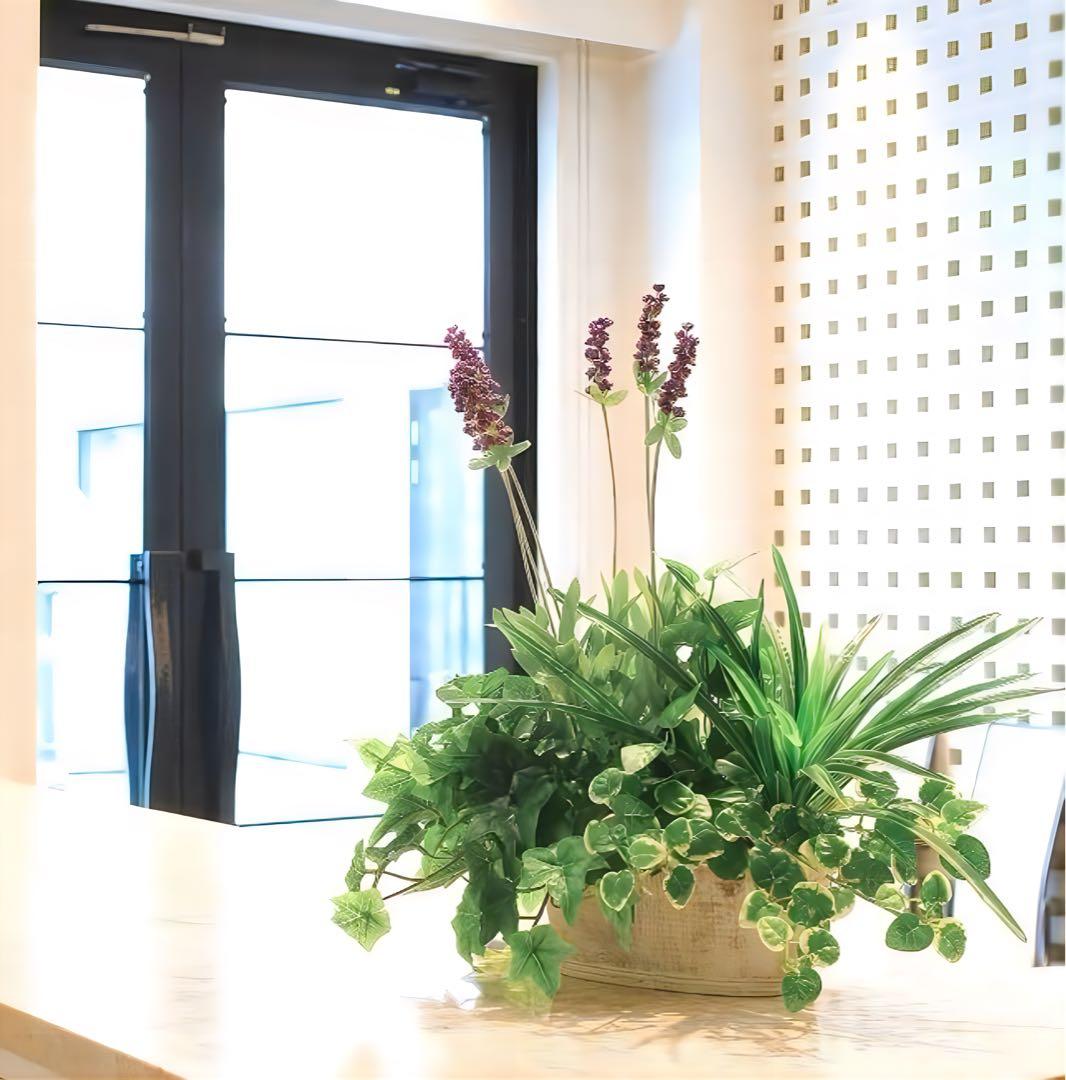 光触媒　人工観葉植物　ウォールグリーン　フェイクグリーン　寄せ植えラベンダー