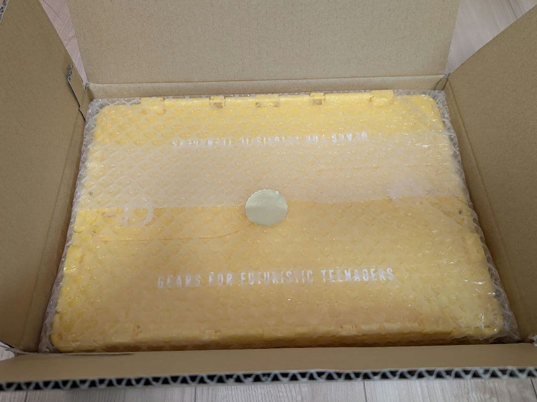 正規品 HUMAN MADE CONTAINER 20L YELLOW 未使用品