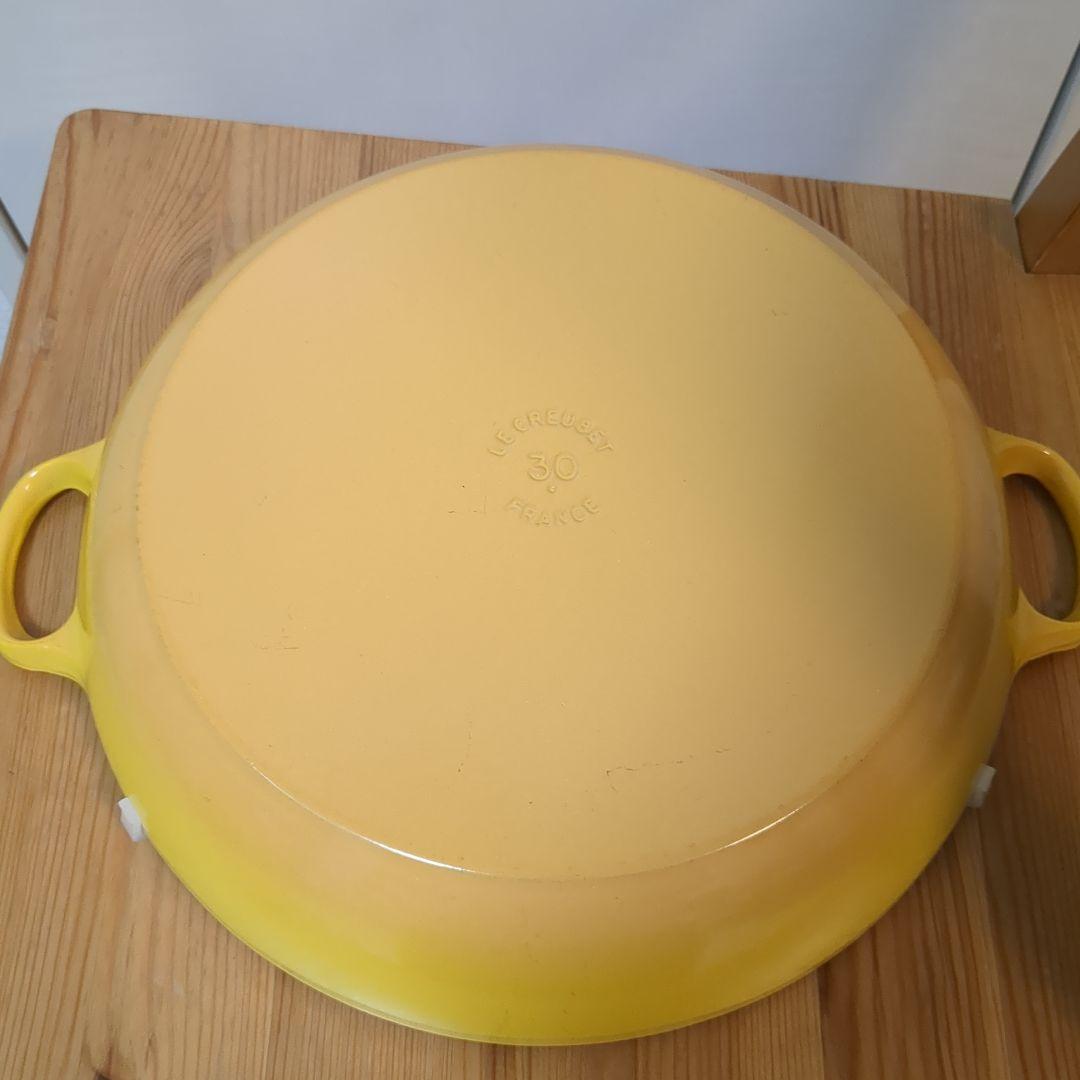 【新品未使用】LE CREUSET 30 イエロー ビュッフェキャセロール