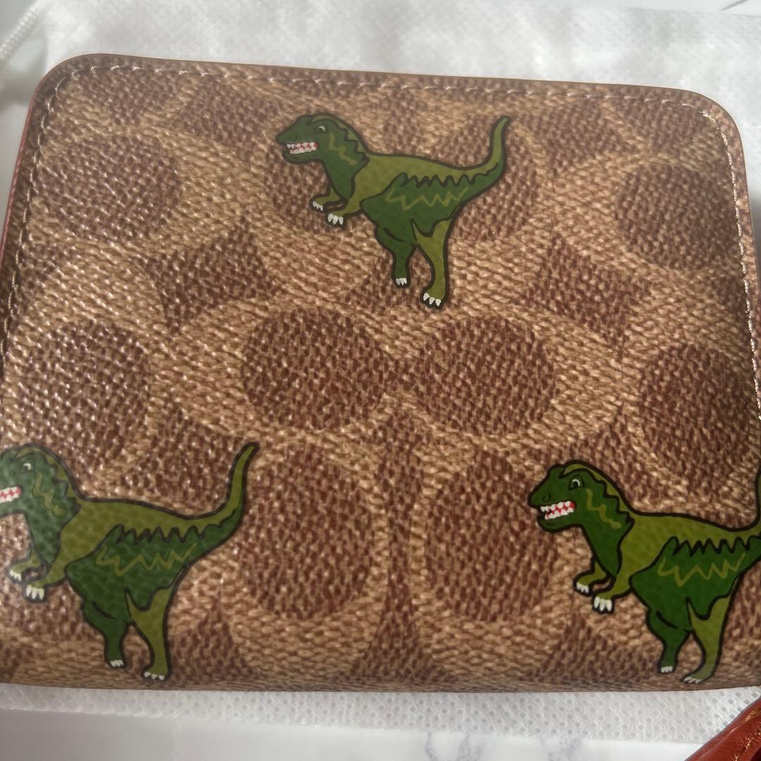 コーチ　財布　レキシー　COACH
