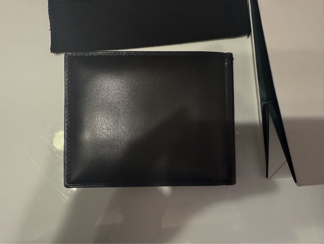 ベルルッティ マネークリップ財布 白印字