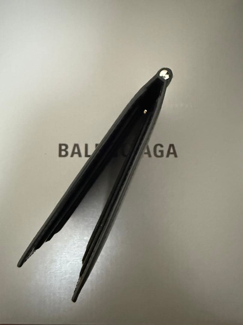 ベルルッティ マネークリップ財布 白印字