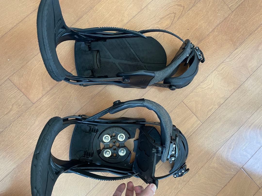 BURTON Mission Mサイズ　ブラック スノーボード ビンディング