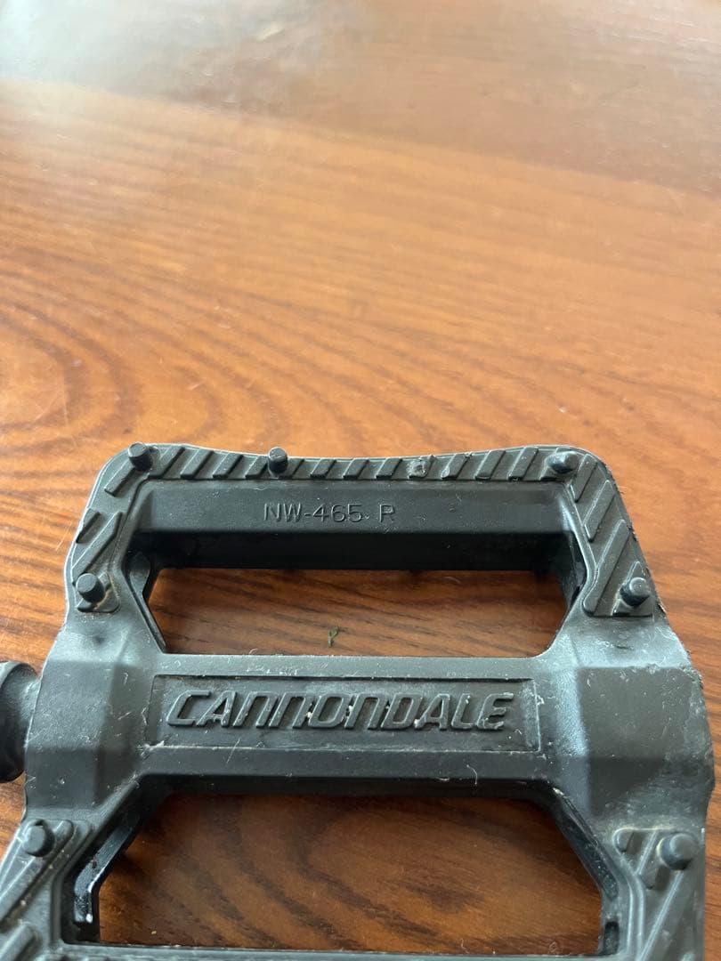 Cannondale バッドボーイ純正ペダル