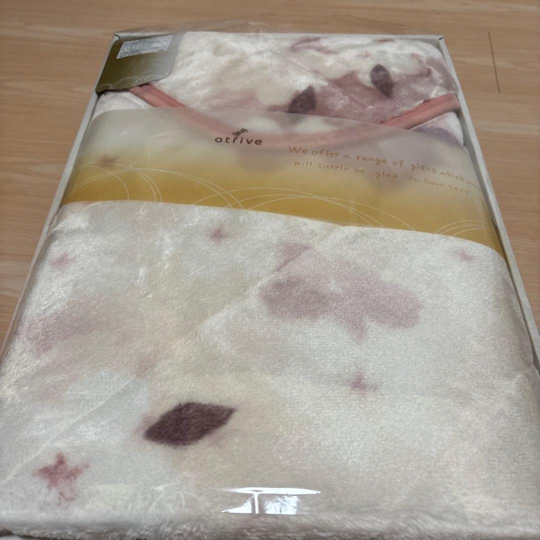 西川　nishikawa ギフト箱　花柄 敷きパッド 2点セット　シングル新品