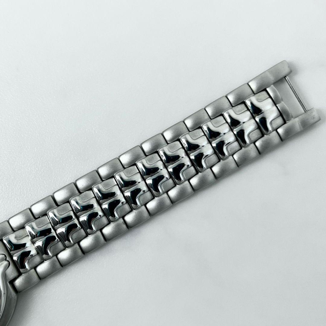 【美品】 稼働 GIVENCHY SY.18.XV ネイビー文字盤 腕時計