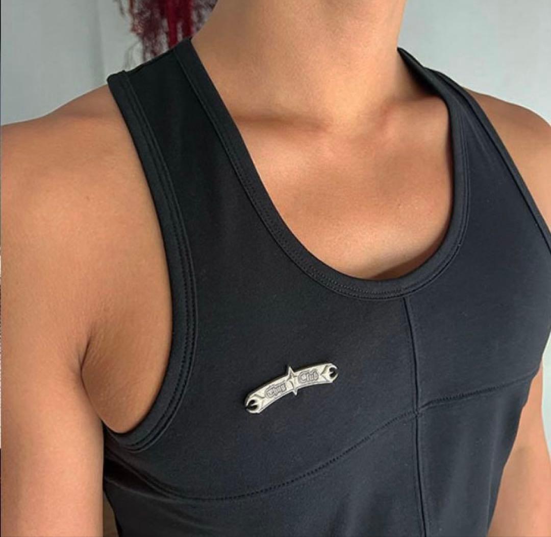 【即購入OK】THUG CLUB サグクラブタンクトップ ブラック　１サイズ