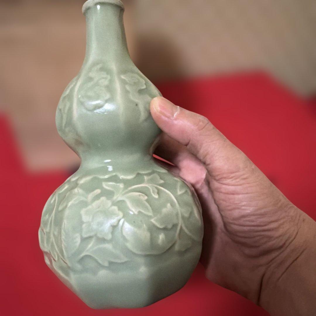 中国古美術　龍泉窯