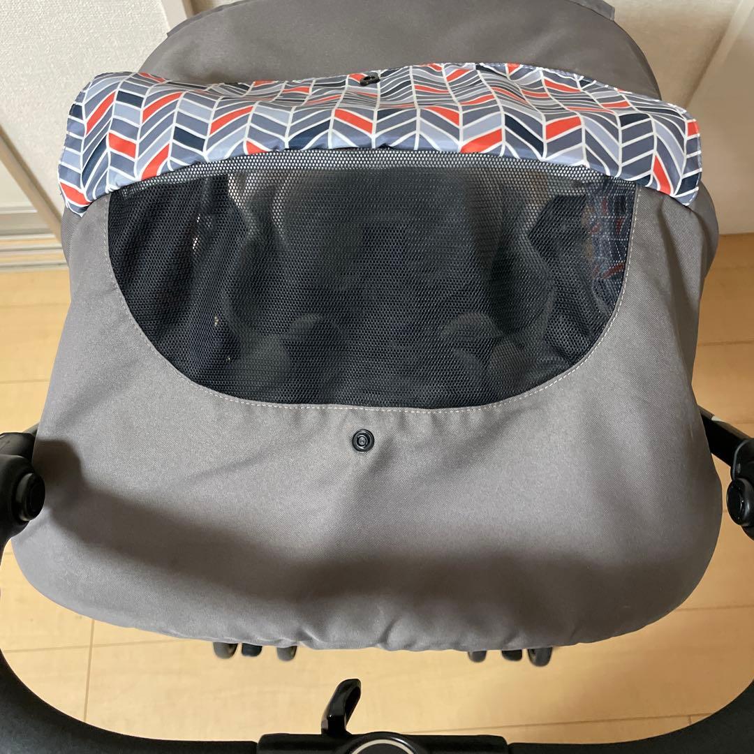 コンビ ベビーカー　スゴカルα 4キャス エッグショックHTヘリボーン