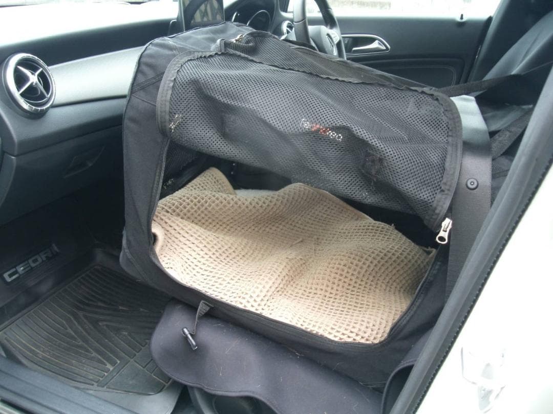 軽量 通気性 抜群 ペットキャリー