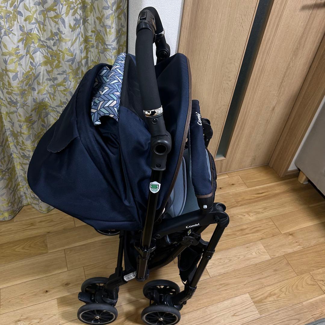 combi コンビ　スゴカルα 4キャス compact エッグショック HT