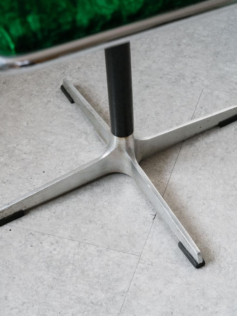 70's vintage 回転アームチェア ベロア 昭和レトロ　ポップ