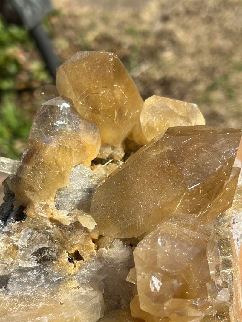 水晶　ルチルクォーツ原石　希少価値3.1kg‼️168万→98万→