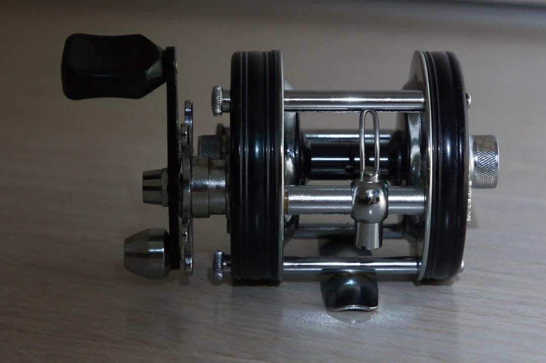 Abu アンバサダー5000C、 Mitchell409 2点