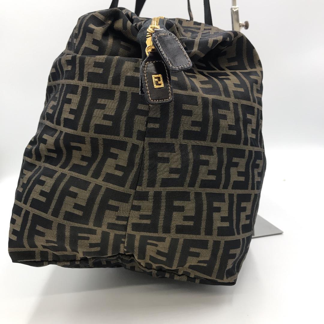 FENDI フェンディ ボストンバッグ 旅行カバン ズッカ柄 FFロゴ 大容量