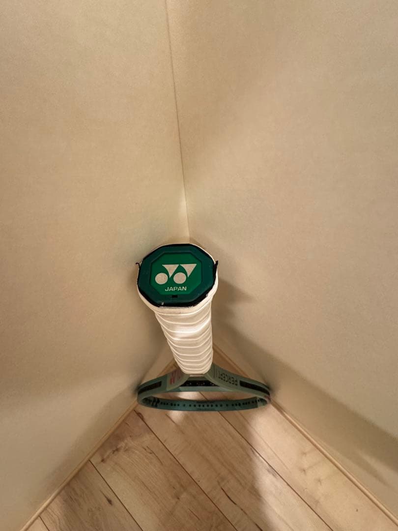 未使用に近い。ヨネックスパーセプト100 300g、G2、一回使用品。