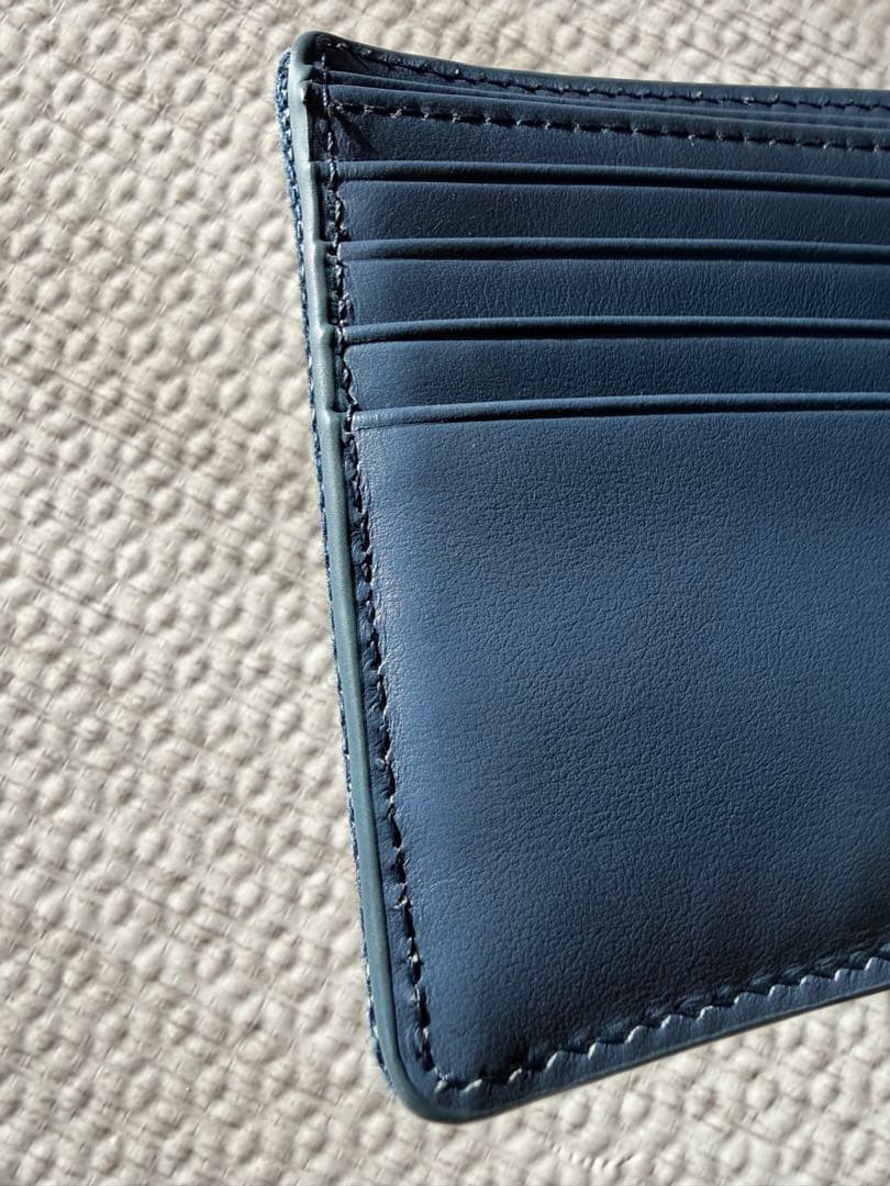 最終値下げ❗️DIESEL ディーゼル　小銭入れ付き　２つ折り財布