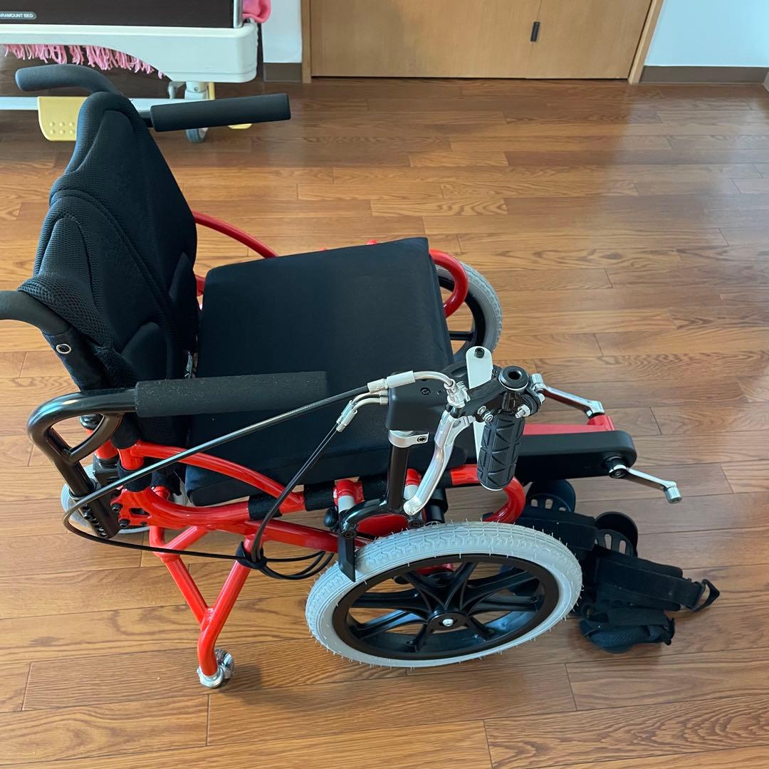 【@135.】足こぎ車いす　COGY(コギー)Mサイズ