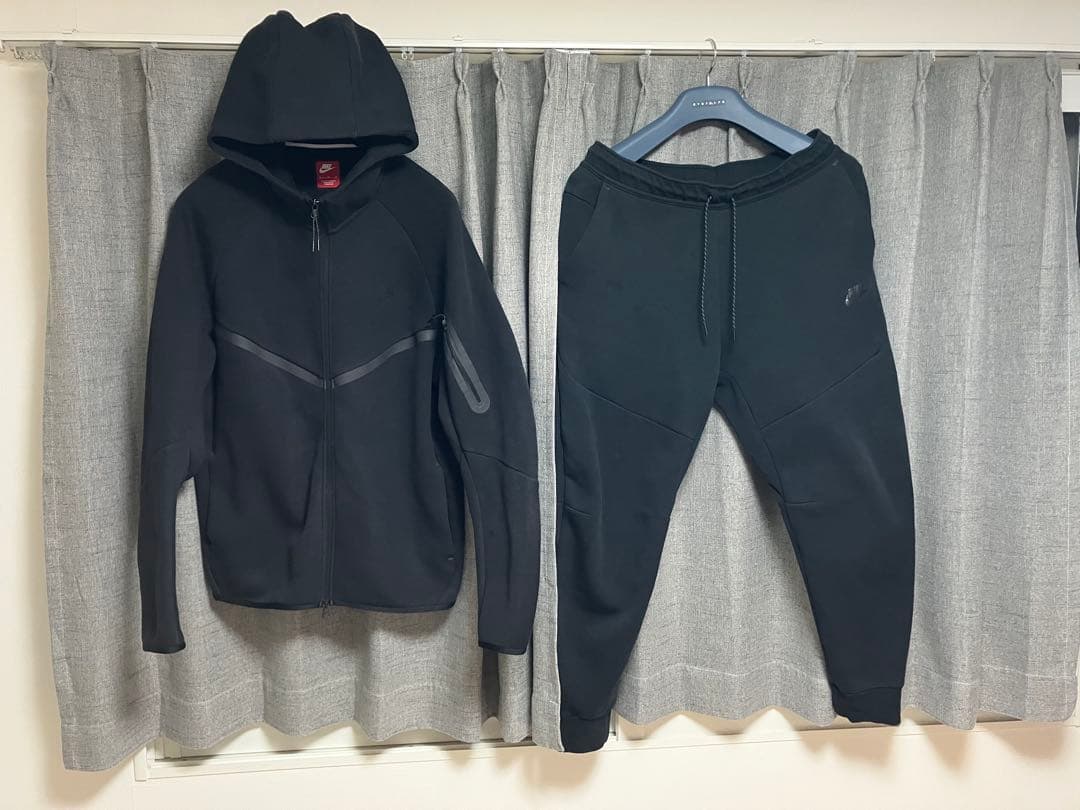 NIKE テックフリース セットアップ