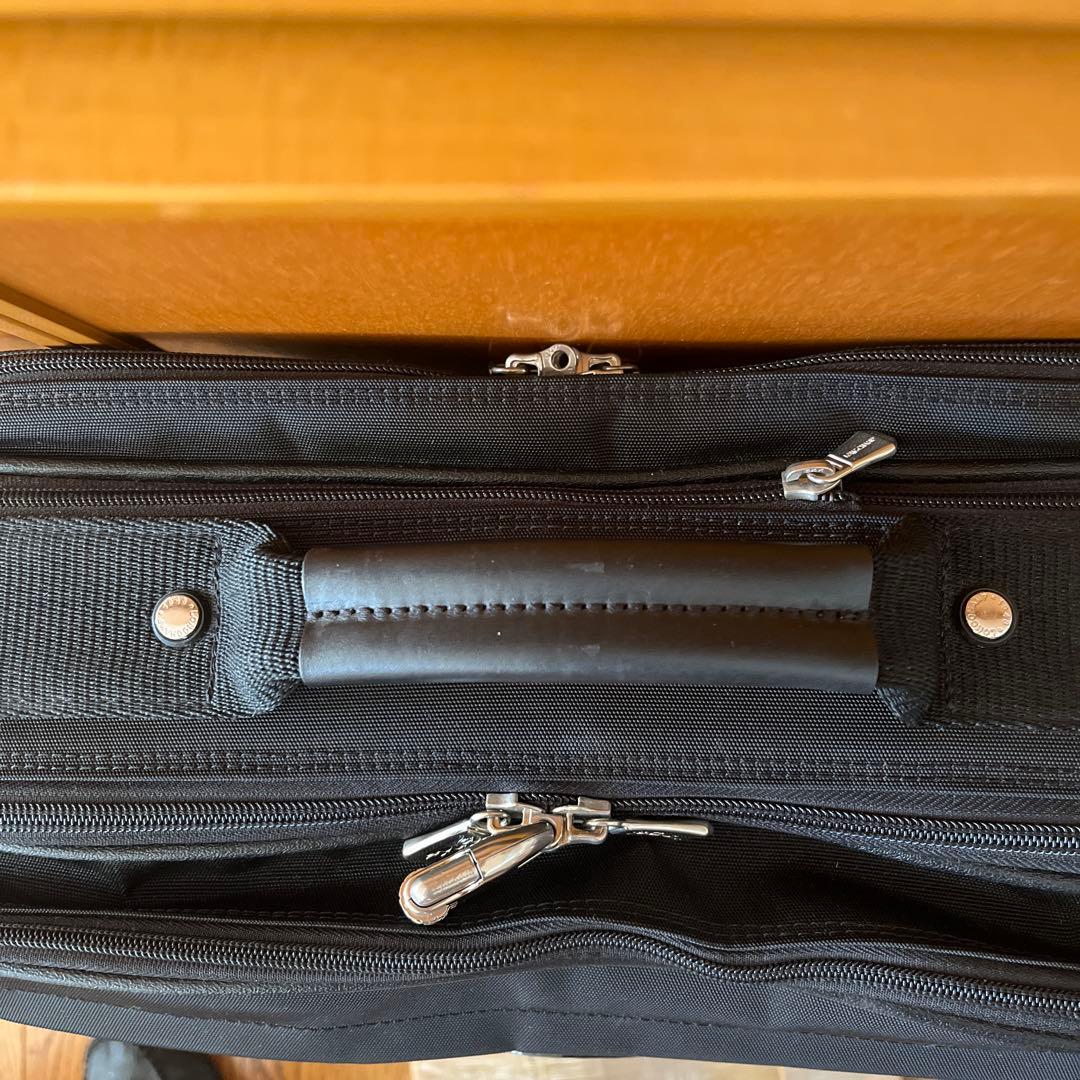 LONGCHAMP ロンシャン　キャリーケース　機内持ち込みサイズ　ブラック