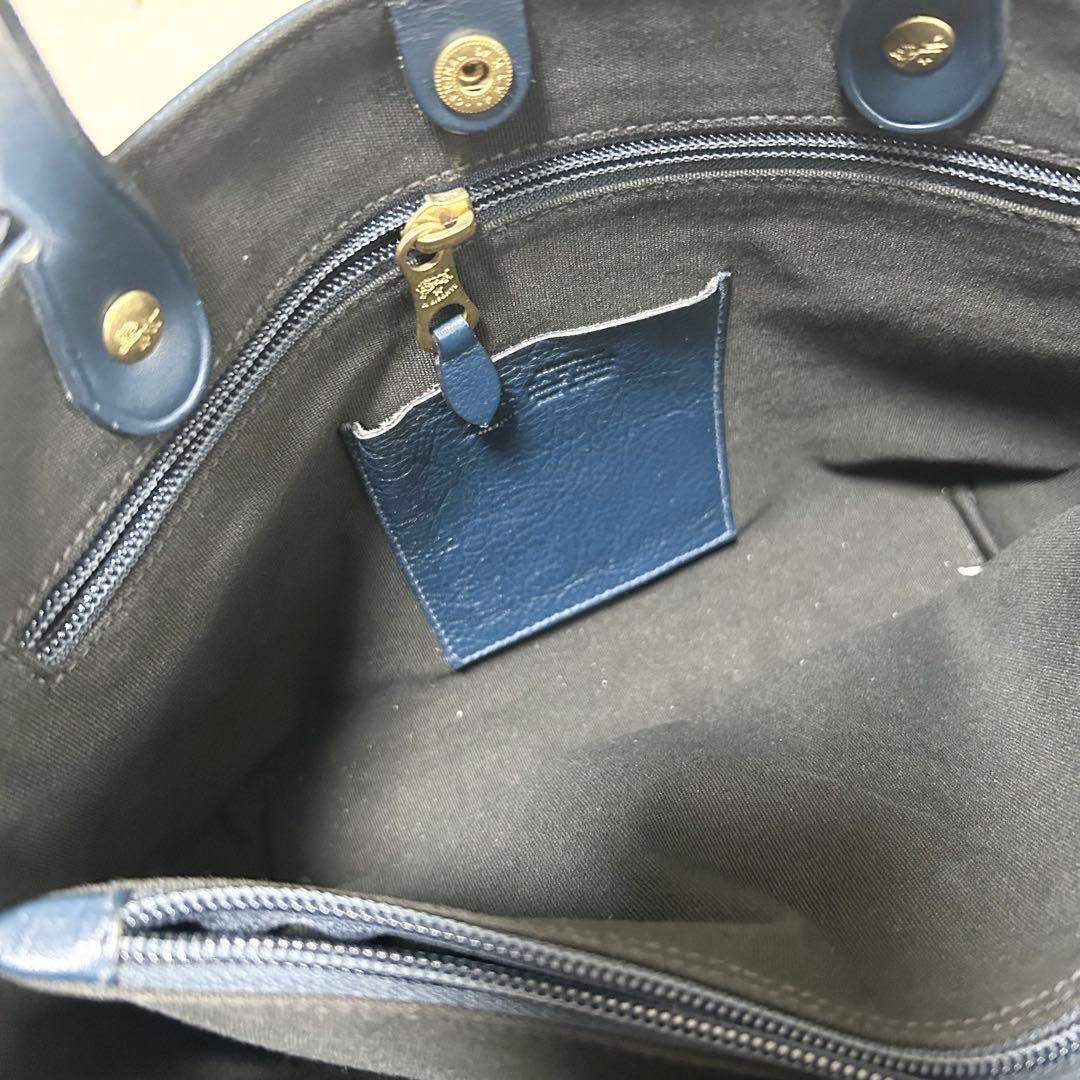 美品　イルビゾンテ　レザートートバッグ　ロイヤルブルー　シボ革　刻印　本革　青