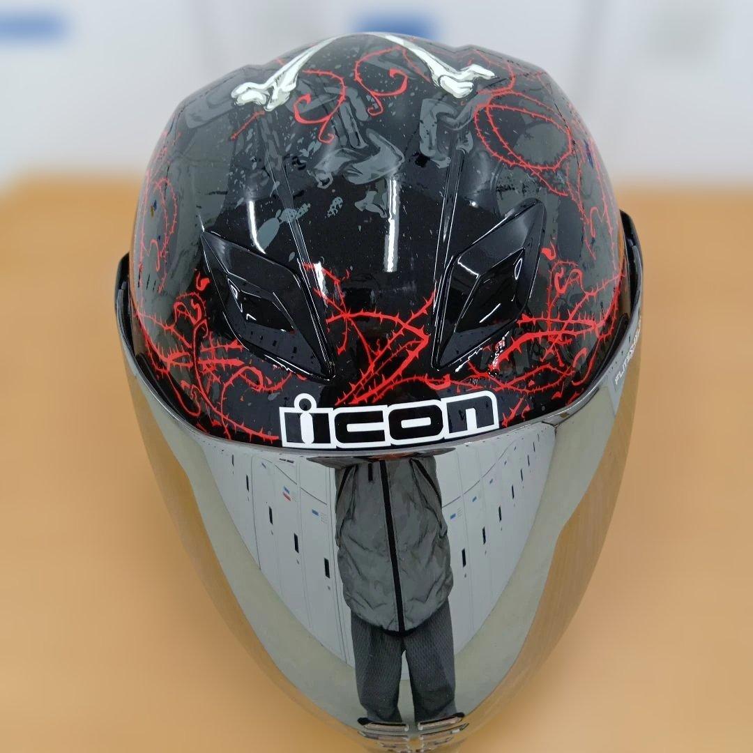 美品　icon AIRFLITE SKULL18 アイコン　ヘルメット　Lサイズ