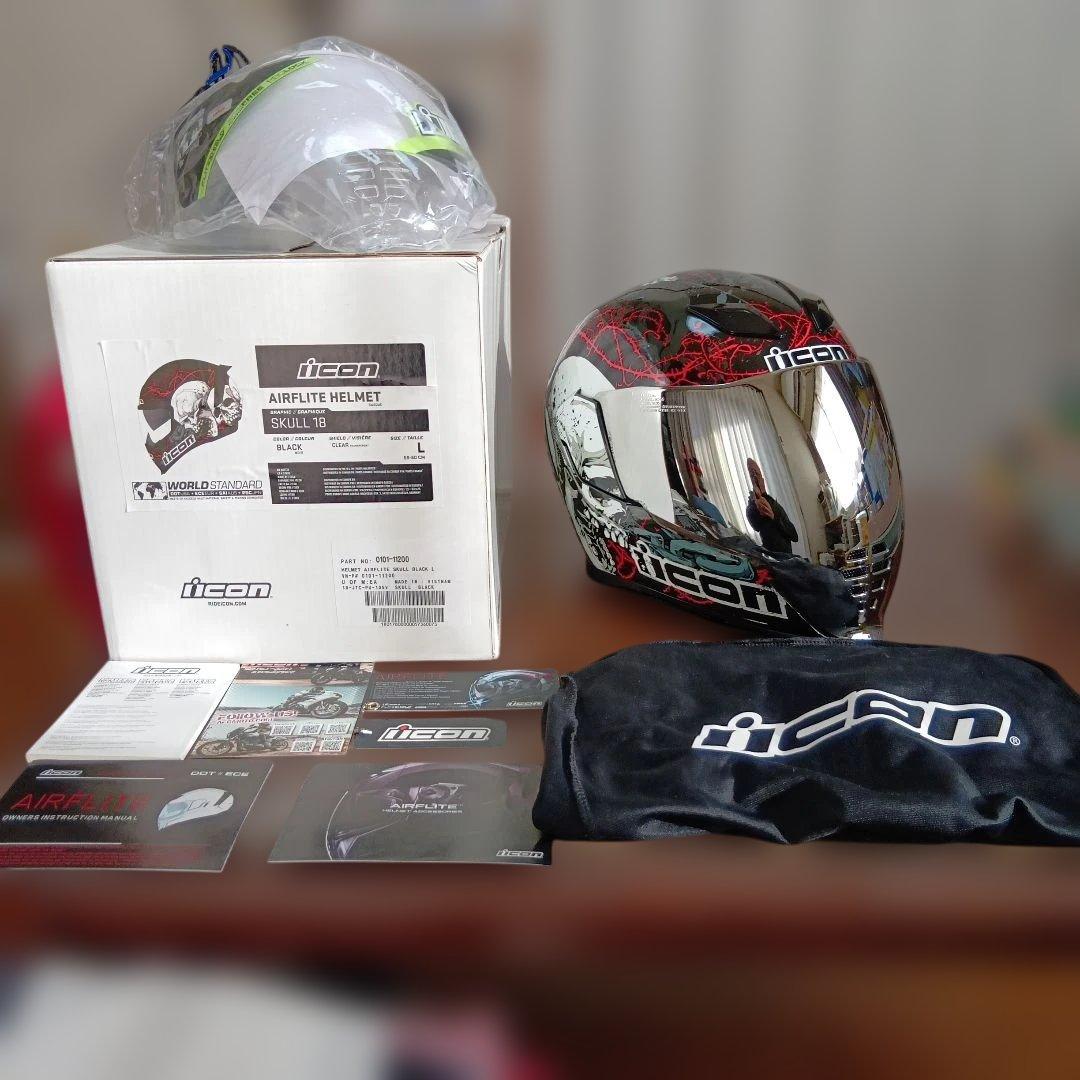 美品　icon AIRFLITE SKULL18 アイコン　ヘルメット　Lサイズ