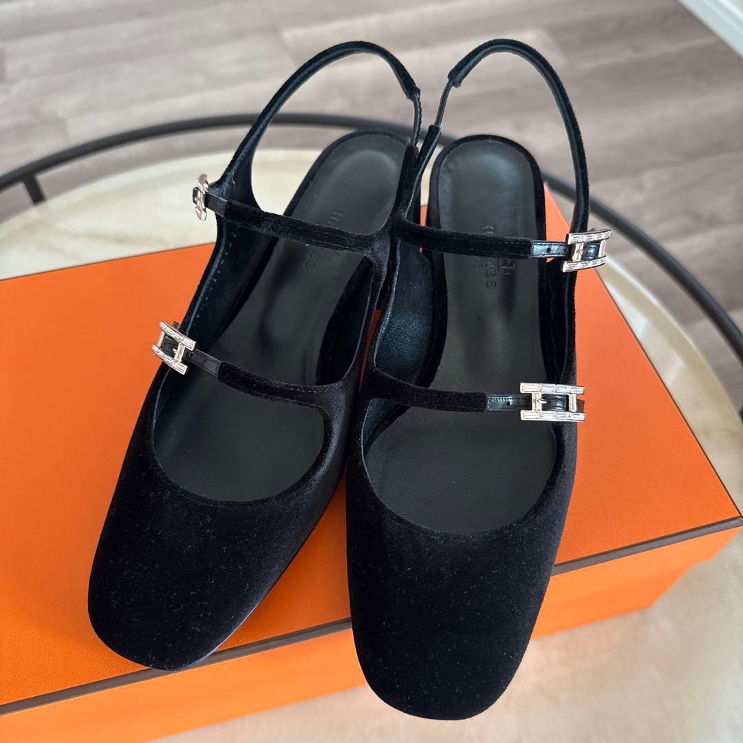 hermes パンプス