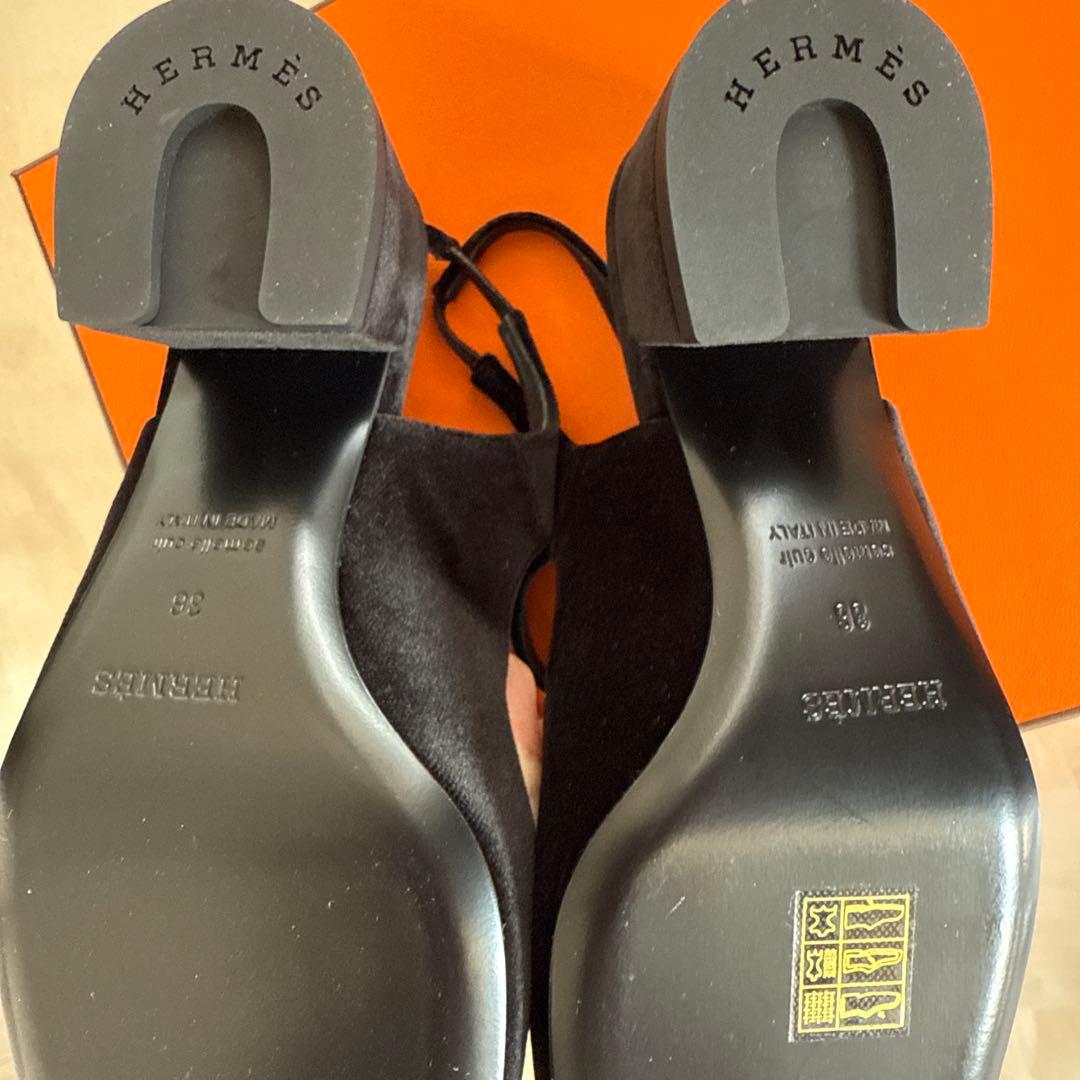 hermes パンプス