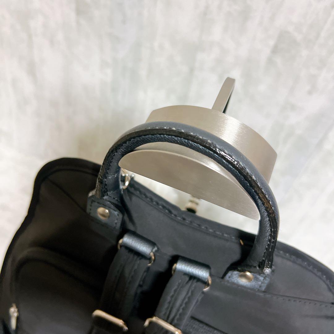 極美品 ✨　カナナプロジェクト　リュックサック　軽量　2way ナイロン　通勤