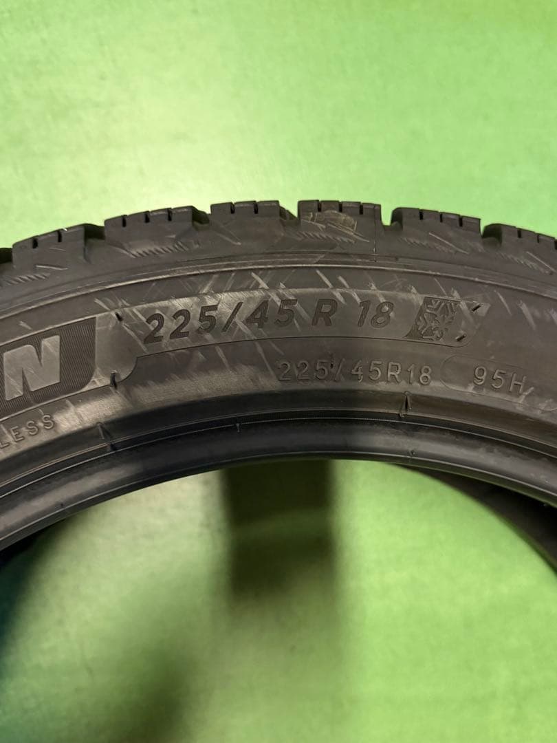 225/45-18スタッドレス4本 ミシュランX-ICE  24年製造