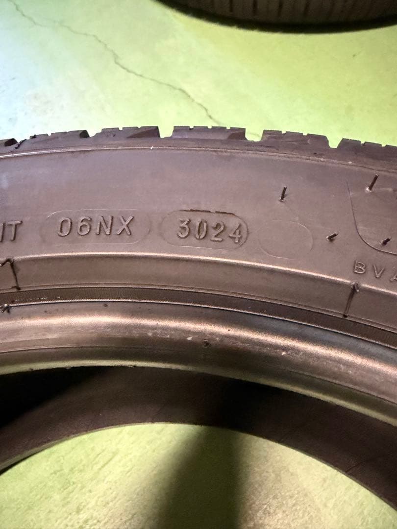 225/45-18スタッドレス4本 ミシュランX-ICE  24年製造