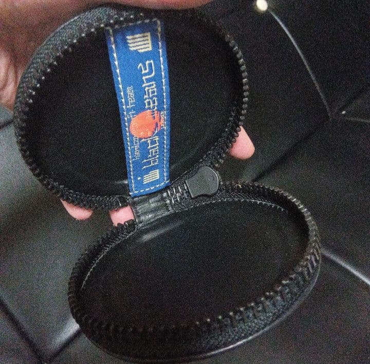 ブラックミーンズ サークルポーチ