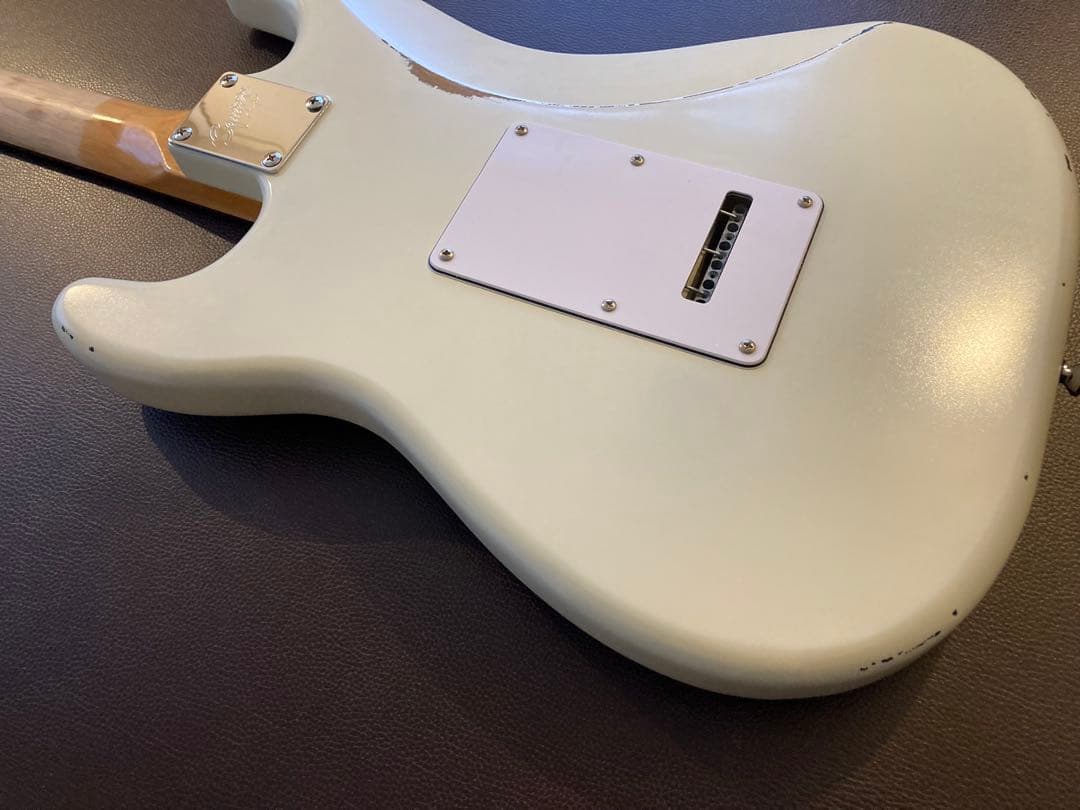 【マルチレイヤー】SQUIER Affinity Stratocaster