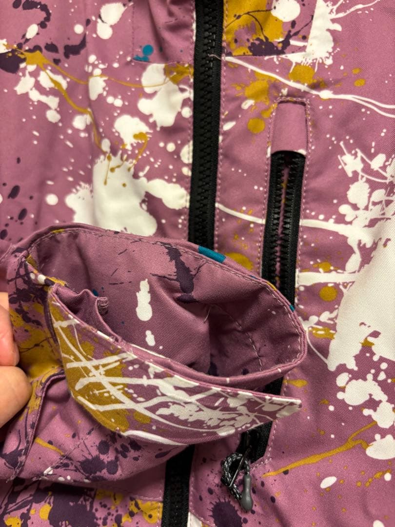 ［シーズンオフ近し　値下げ】ミズノ　スキーウェア140 ジャケットとパンツ