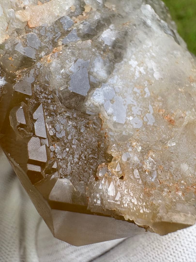 【匿名発送】ザギマウンテンクォーツ