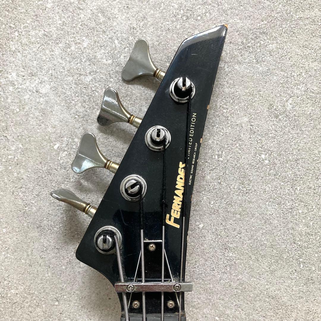 Fernandes Limited Edition ホワイト 4弦エレキベース