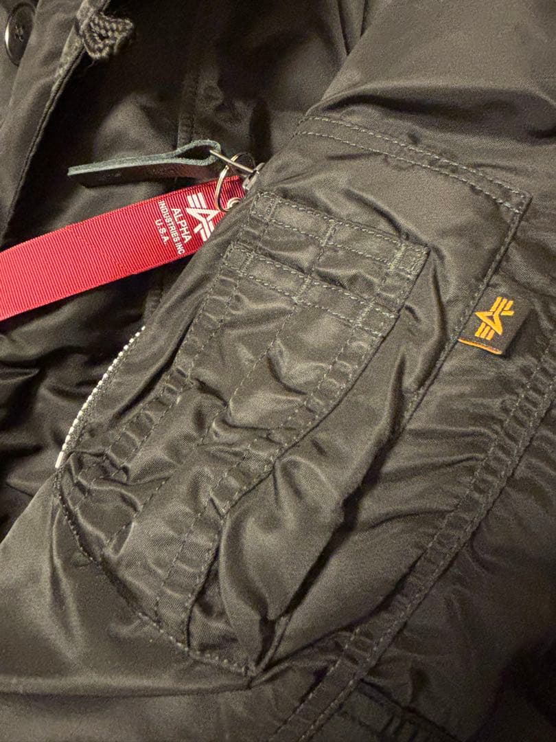 試着のみ美品　ALPHA アルファインダストリーズn3b ブラック