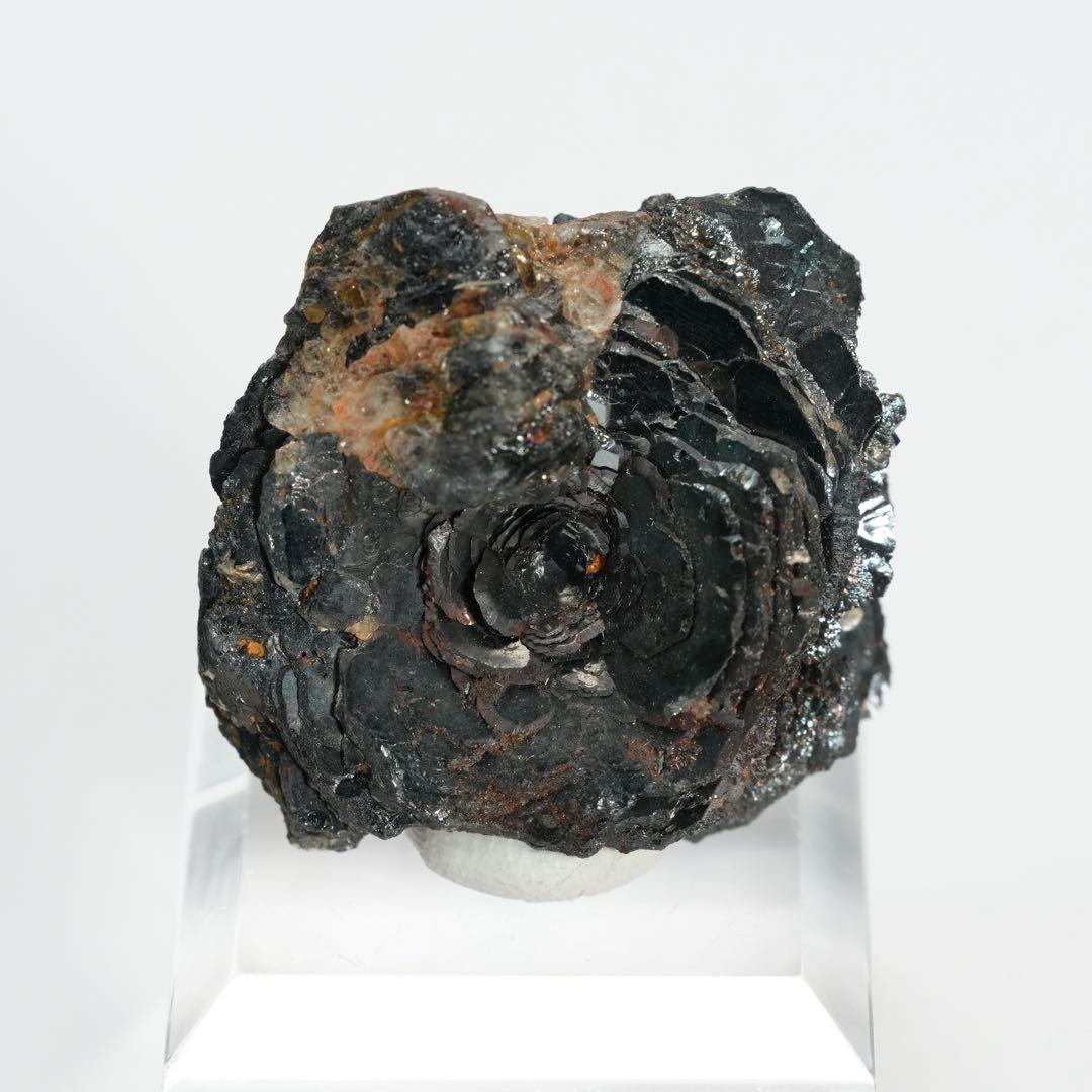 【希少産地】【黒薔薇】スイス カヴラディ産ヘマタイトローズ 29×29×12mm