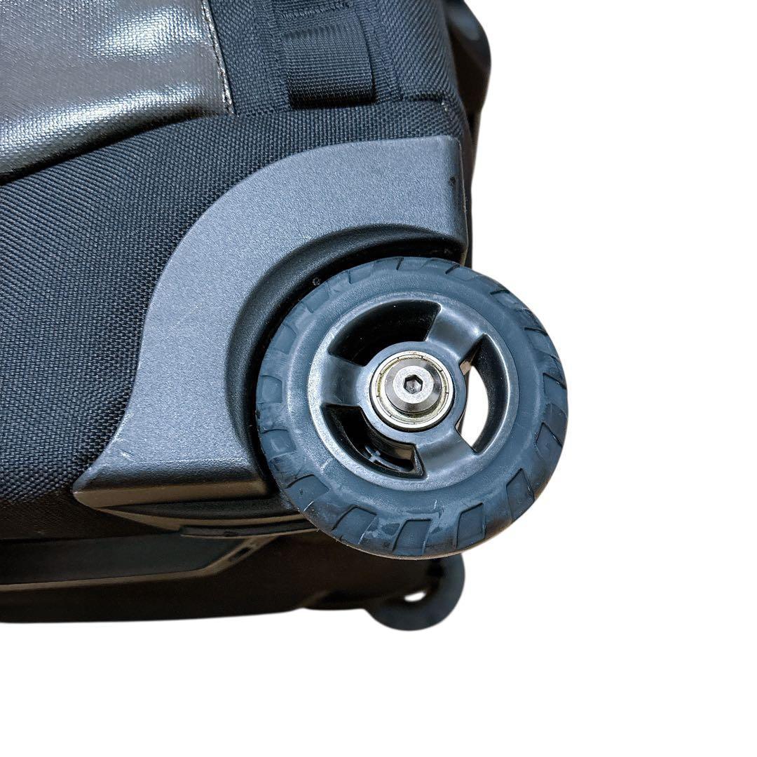 人気✨レア規格✨patagonia ブラックホールウィールドダッフル