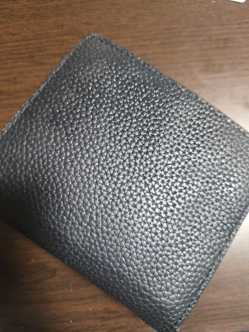 LOEWE ブラック 二つ折り財布