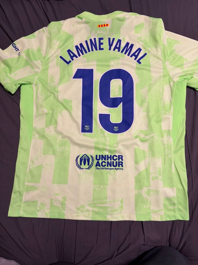 FC Barcelona Lamine Yamal 19番シャツ