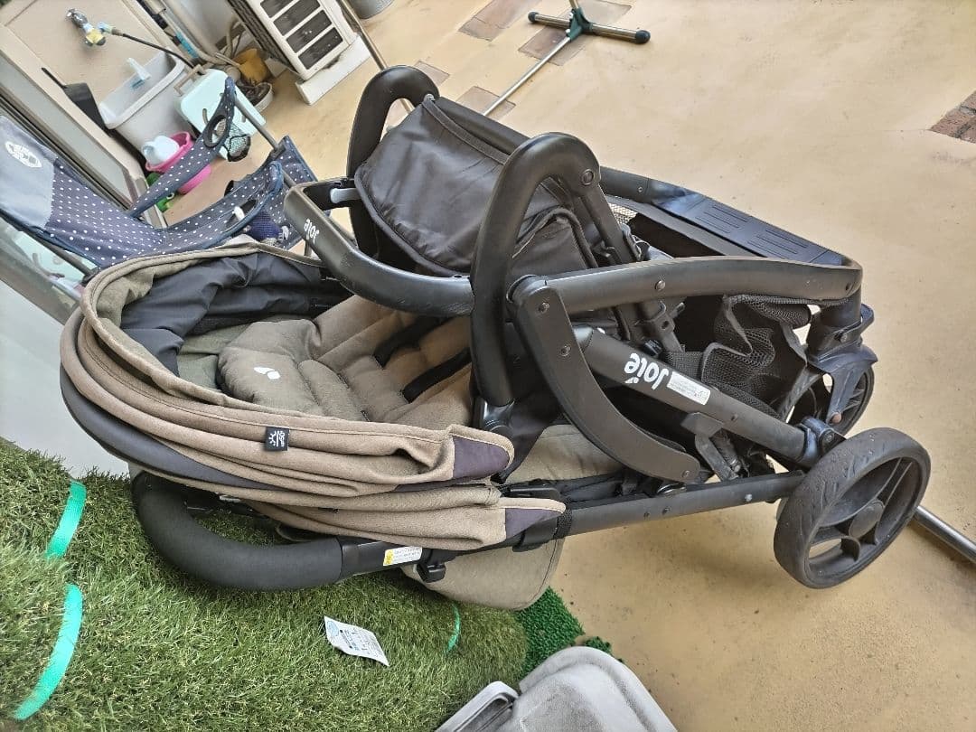 Joie ダブルベビーカー カーキ色