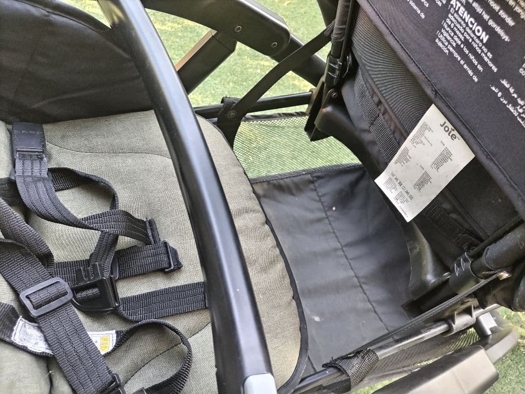 Joie ダブルベビーカー カーキ色