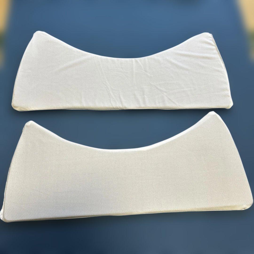 【美品・正規品】首と肩がホッとする枕　ホットピロー　カルクス　サバキュー