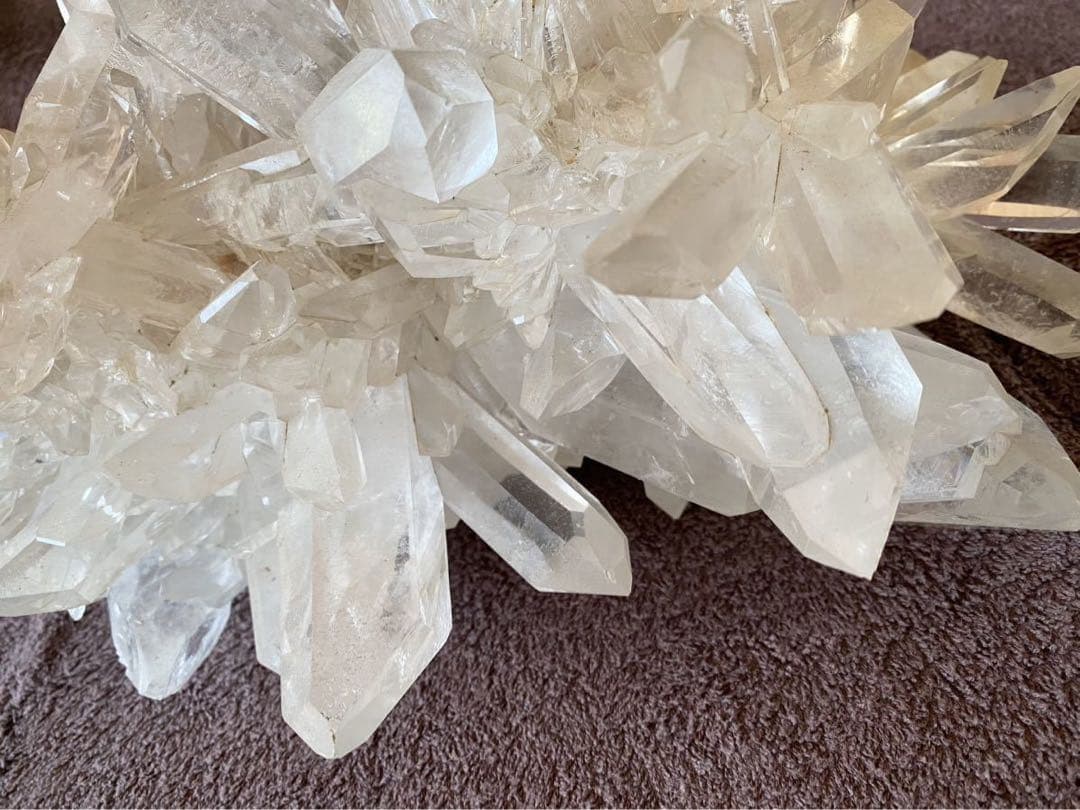 重量11.5kgブラジル産特大水晶クラスター