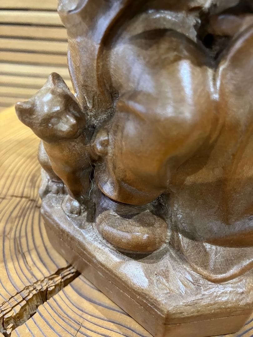 ヴィンテージ　木製オブジェ　旧東ドイツ製　仕立て屋さんと猫