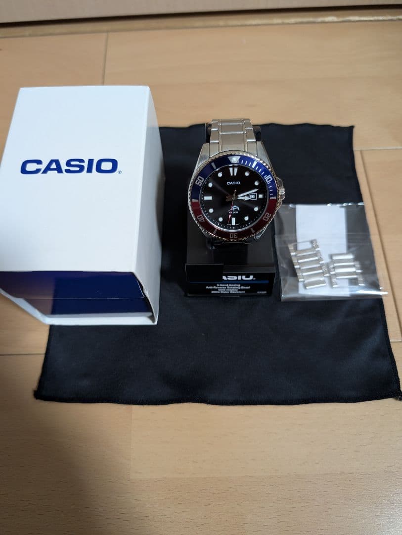 CASIO ダイバーウォッチ カジキダイバー MDV-107D-1A3