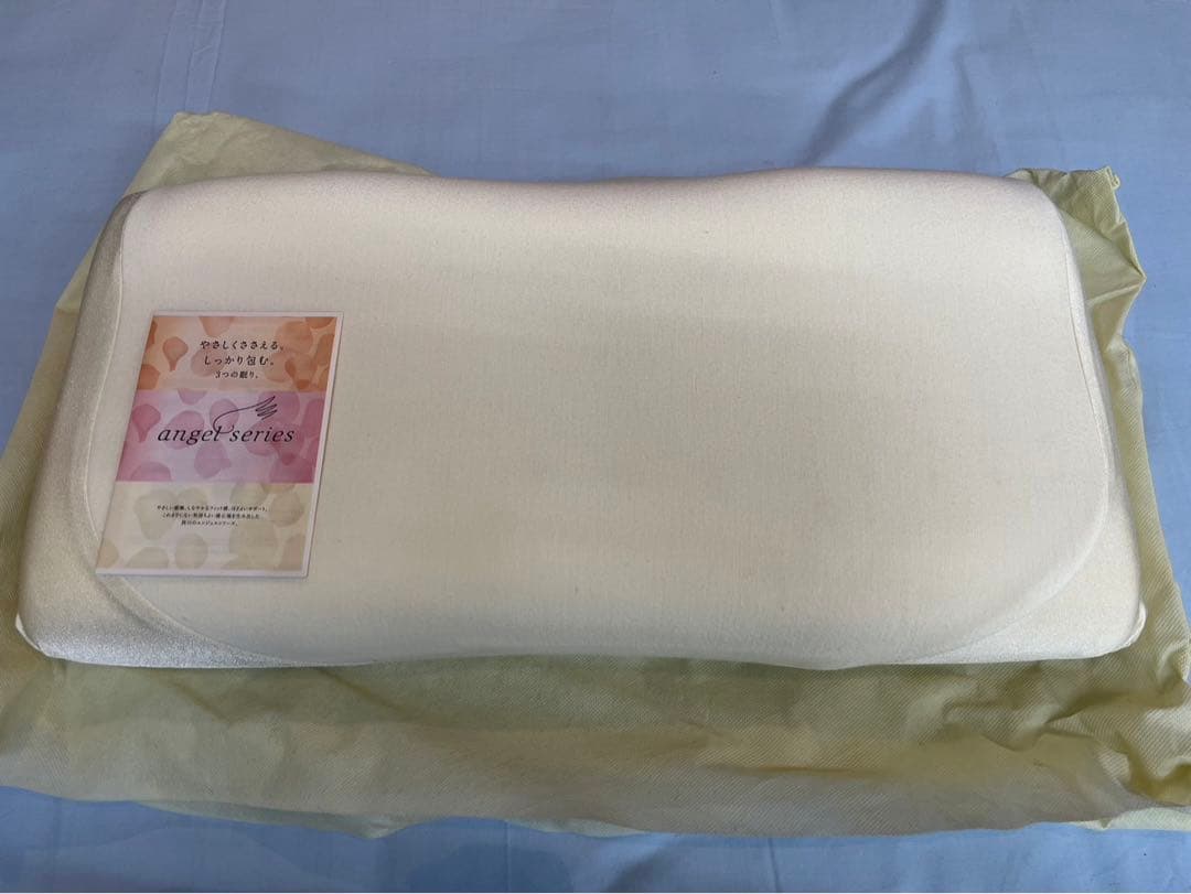 天使のほっぺの、やさしいタッチ。 エンジェルフロート　枕　nishikawa