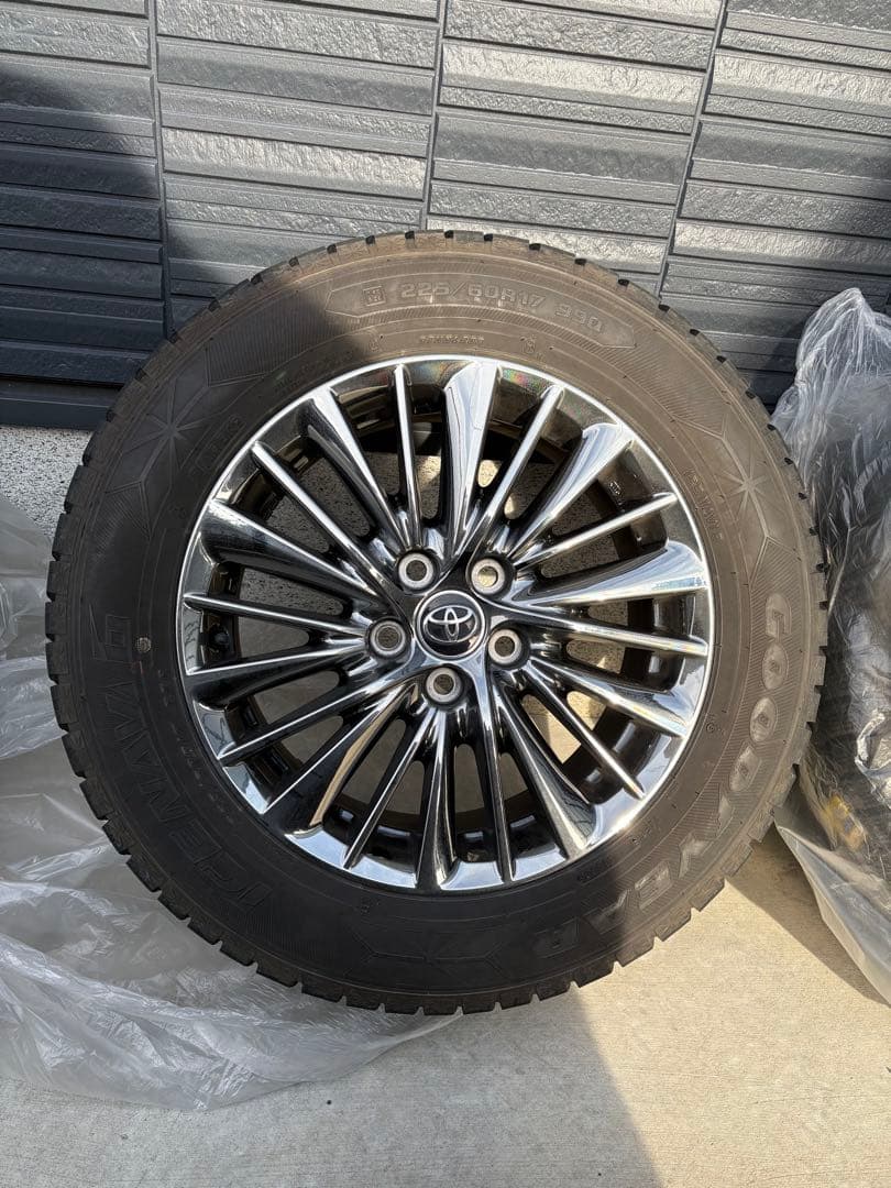 【ご依頼の方専用中】アルファード30ELスタッドレス&純正ホイールセット